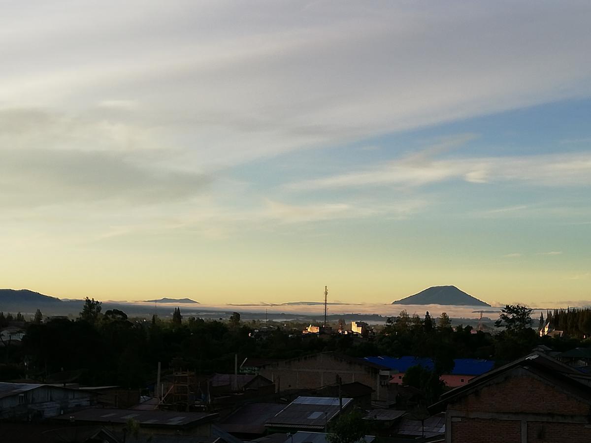 Smiley's Homestay *